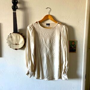 Levante Vintage Silk Ivory Blouse